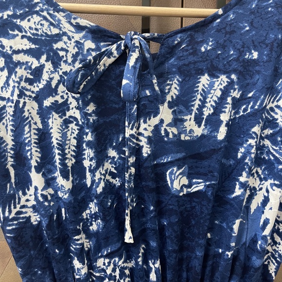 Indigo blue and white full length dress - Picture 5 of 7